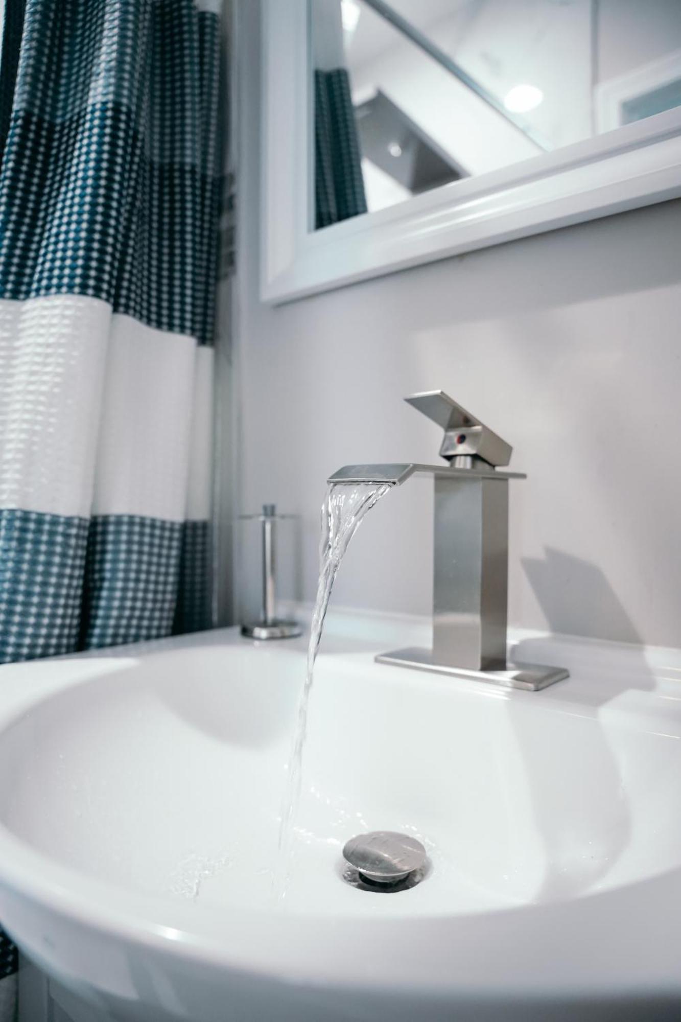 Charm City Luxury 4 Bedroom Brick Home Baltimore Exteriör bild